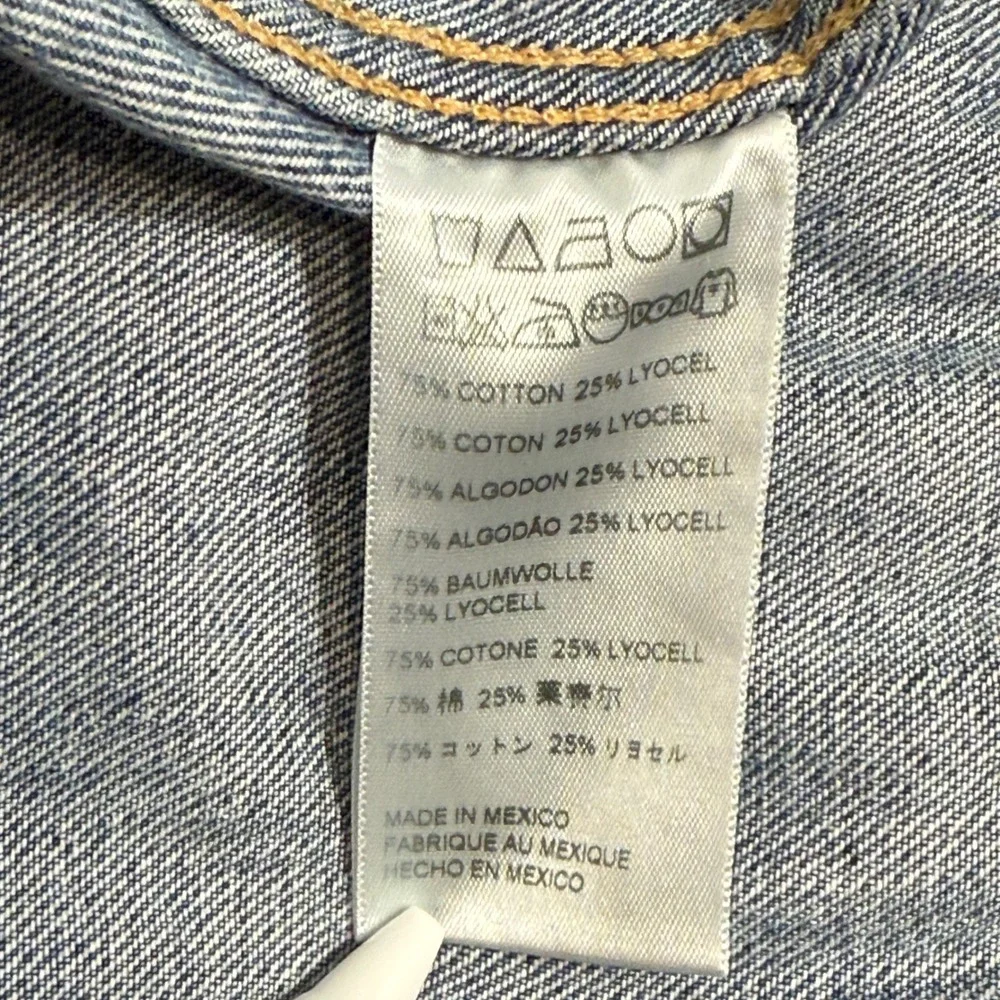 ABLE Anthropologie Womens Medium Merly Denim Jean Jacket Distressed‎ Light Wash